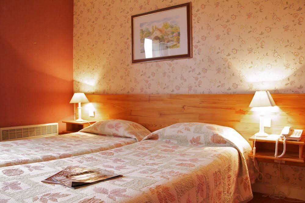 Hotel Sully Nogent-le-Rotrou Exterior foto
